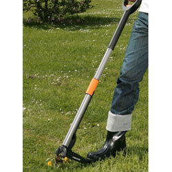 Désherbeur télescopique FISKARS