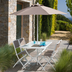 Salon de jardin FUNDY taupe avec parasol offert