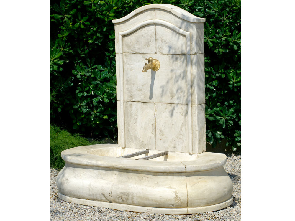 Fontaine Florence - 1.14 x 0.57 x 1.16 m