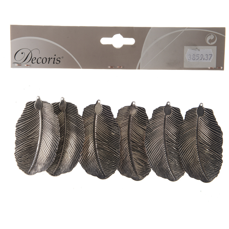 Assortiment de six plumes en fer couleur argent – 7 cm de haut