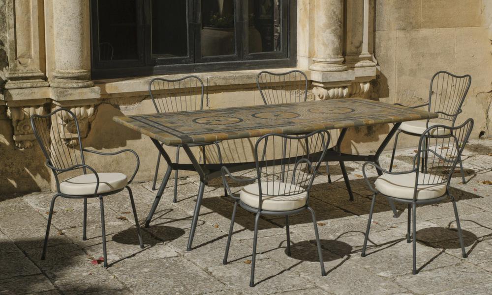 Table de jardin 2m et fauteuils Edna