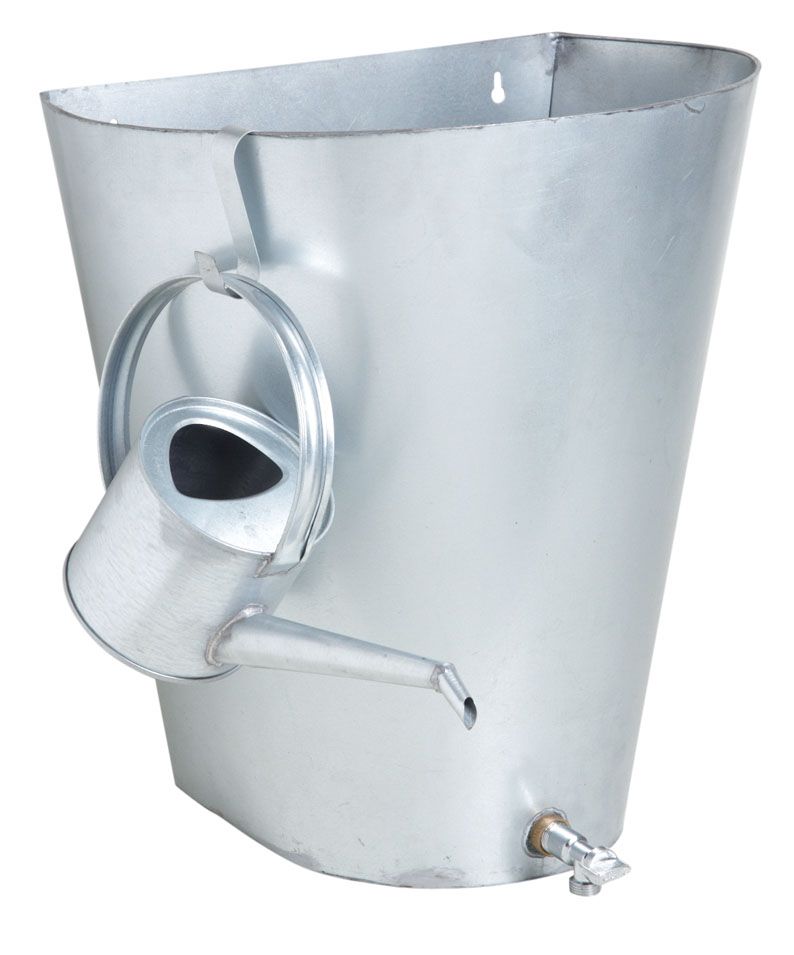 Récupérateur d'eau de pluie en zinc