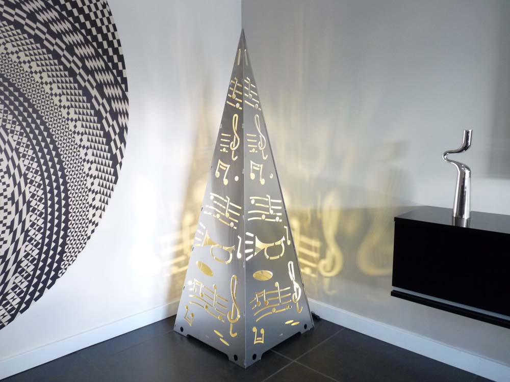 Luminaire Jour de fête - 140 x 50 x 50 - Gris