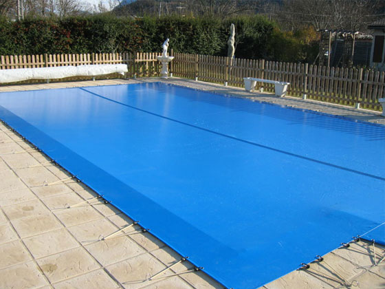 Bâche hiver enterrée Sécuritis Eco pour piscine Cancun