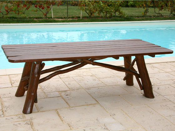 Table de jardin - dimensions : L 160 x P 85 x H 73 cm
