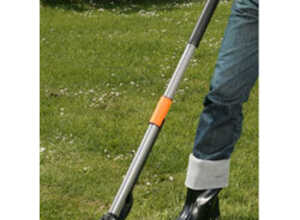 Désherbeur télescopique FISKARS Désherbeur télescopique FISKARS
