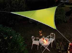 Voile d'ombrage triangulaire Leds solaires 3,60 x 3,60 x 3,60 m Blanc Voile d'ombrage triangulaire Leds solaires 3,60 x 3,60 x 3,60 m Blanc