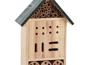 Hôtel à insectes en bois