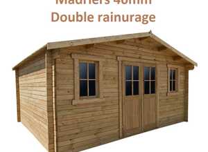 Abri en bois massif 19,8m² PLUS 40mm traité teinté marron Gardy Shelter Abri en bois massif 19,8m² PLUS 40mm traité teinté marron Gardy Shelter