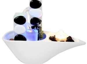 Fontaine d'intérieur Piro avec éclairage LED multicolore