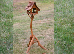 Mangeoire en bois naturel