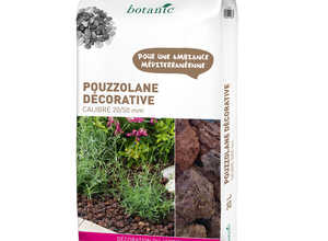 Pouzzolane rouge pour jardin de calibre 20 à 50 mm en sac de 20 L Pouzzolane rouge pour jardin de calibre 20 à 50 mm en sac de 20 L