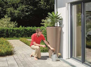 Récupérateur d'eau de pluie pot 2 en 1 220 L Taupe - GARANTIA Récupérateur d'eau de pluie pot 2 en 1 220 L Taupe - GARANTIA